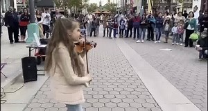 7.9M views · 439K reactions | ¡Qué talento!  Escucha esta versión de “Dance Monkey” en violín en la playlist #MDMHits  https://bit.ly/2B348Mf | MDM Música | Facebook