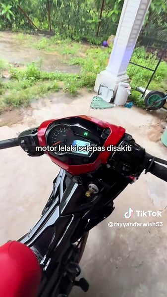 Transforming a Motorcycle: Before and After Comparison