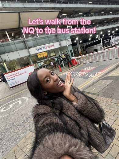 Let’s walk through the northern quarter to the coach station! 🚌 #northernquarter #nq #manchester #nationalexpress #coachstation