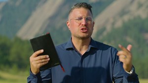 Item in good condition and has highlighting/writing on text. Used texts may not contain supplemental items such as CDs, info-trac etc...