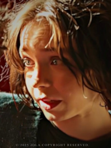 Emma Myers Adventures in Minecraft Gameplay