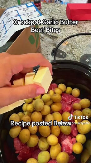 Delicious Crockpot Garlic Butter Beef Bites
