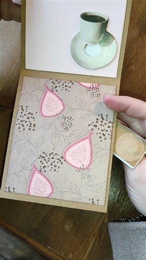 Card with a unique shape #cardmaking #craftingtutorial #action #handmade #diy #tutorial
