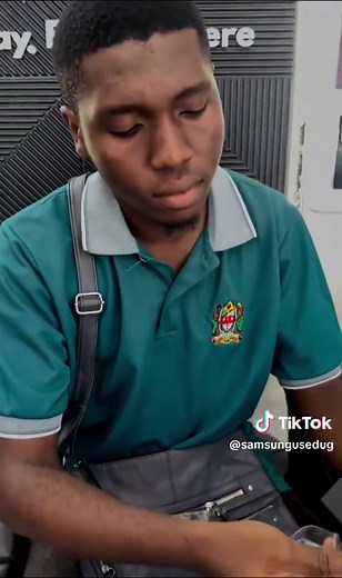 Samsung S22 Ultra 5G: Features and Customer Satisfaction