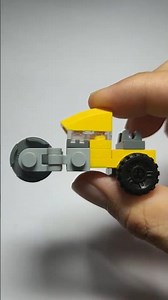 Building a Tiny LEGO Road Roller 🚧 (9116-5) #Shorts