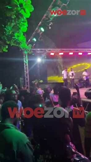 Kojo Cue and Ayisi lit up the stage with powerful performances at A-Konnekt ’25 at the Nubuke Foundation. #WoezorTV | WoezorTV