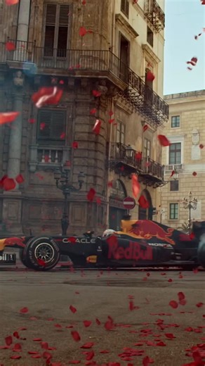 255K views · 7.8K reactions | Donuts, but make it Italian style ✨ #F1 #RedBullRacing ⏮️ 2021 | Oracle Red Bull Racing | Facebook