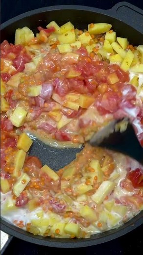 Fleischlos lecker: Linsen-Dal mit Kartoffeln | vegetarisches Gericht