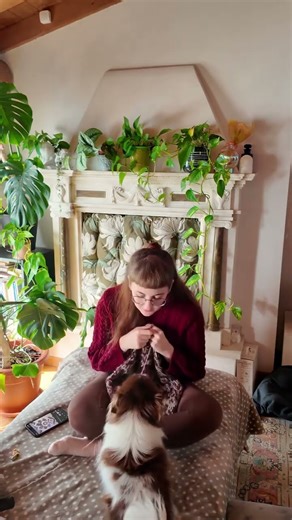 How do you knit colorwork?