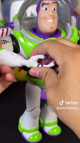 Toy Story Buzz Lightyear: Movie Accurate Figure