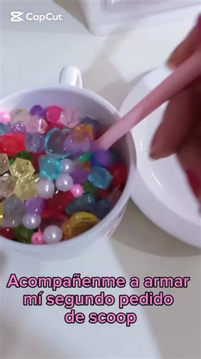 Pedido N°2, para @morelezcanooo . Ojalá te haya gustado tus sorpresitas💖 Que lo disfrutes y muchas gracias 💖😊 $36.000 cada Scoop, por aumento de proveedor. ENVÍOS A TODA ARGENTINA 🇦🇷 🇦🇷 El pedido N°1 aún no lo subi, ya que la clienta quiere ver primera lo que le tocó🤭 Así que esta semana probablemente le llegue y lo subo 🤗 #misteryscoop #argentina #stitch #sanrio #kawaii