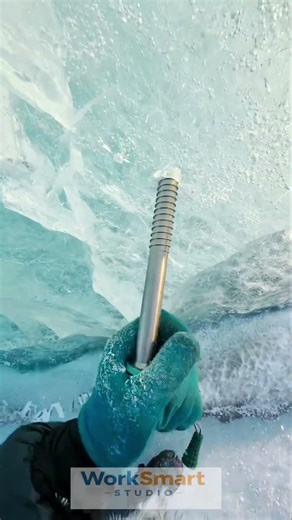 EXTREEME Ice Anchor Drilling Precision Grip