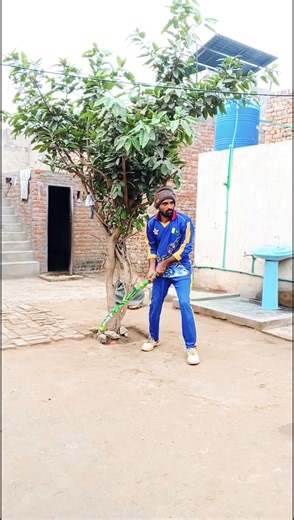 Raza Shah's EXPLOSIVE Tape Ball Cricket Batting Drills #tapeballcricket #youtubeshorts #shorts 194