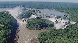 Watch Planet Earth Season 1 Episode 3 - Freshwater