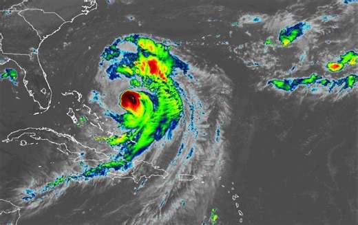 Hurricane Kiko forecast to weaken, pass north of the state as a tropical storm