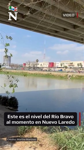 🟥 #Video | Este es el nivel del Río Bravo al momento en Nuevo Laredo 📍 Así se encuentra en este momento el río Bravo, luego de anunciarse un aumento en su nivel, poco a poco se irá reflejando en el área de los puentes internacionales, de acuerdo a la Comisión Internacional de Límites y Agua, así como Protección Civil. 📍 El aumento en el nivel del río no se debe a precipitaciones, sino a un movimiento de agua entre embalses mexicanos, extracción de agua de la presa La Amistad para uso mexicano