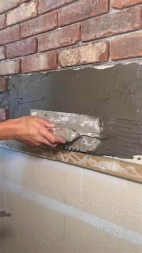 131K views · 21K reactions | Truth talk, I’m not painting this beautiful brick, but I feel like I made the wrong choice in the grout color. What do you think, should it have been white? Tan? #diymakeover #thinbrick #bedroommakeover | Andi: The Simply Distressed | Facebook