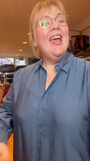 Be a lady in red ❤️ | B Plus Fashion