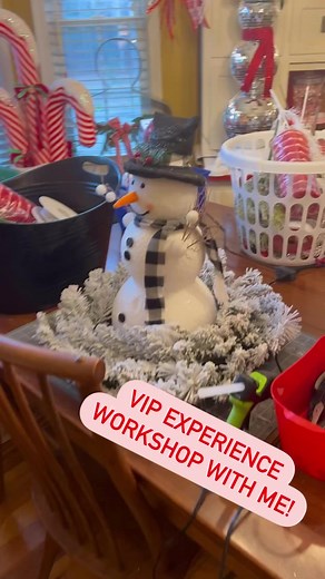4.2K views · 88 reactions | VIP EXPERIENCE! Last night I hosted a VIP Experience workshop! Creating this small intimate settings has quickly become something like I love to do! Hanging out, learning and having great conversations in a super small setting. So cozy and relaxed! I plan on hosting another soon! Be on the lookout! ☃️❄️ #snowman #wreathworkshop #vipworkshop #christmasdecor #christmaswreath #winterwreath | How I See It Blog, LLC | Facebook