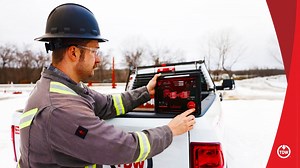 The TDW SHiiELD™ System is designed for remote activation and real-time monitoring, enabling operation from outside the ditch. Crews can stay safe while performing critical pipeline repair, maintenance and hot tapping tasks. Safer access changes how crews approach the job. 🔀📱🛡️ #TDW #TDWilliamson #SHiiELD #PipelineCrews #RemoteOperations #PipelineMaintenance #Safety | TD Williamson