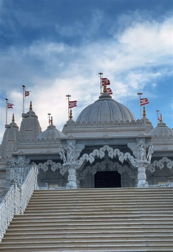 BAPS Shri Swaminarayan Mandir: London's Hidden Gem