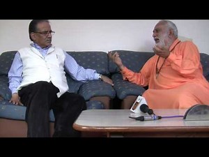 Swami Anand Arun explaining Osho's lifestyle of the commune to the Maoist supremo Prachanda