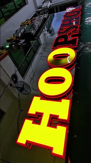 Custom Shapes & Color-Changing Magic! High-quality LED signs for your storefront