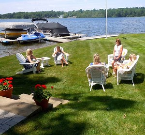 9 Tips to a Green, Healthy Lawn