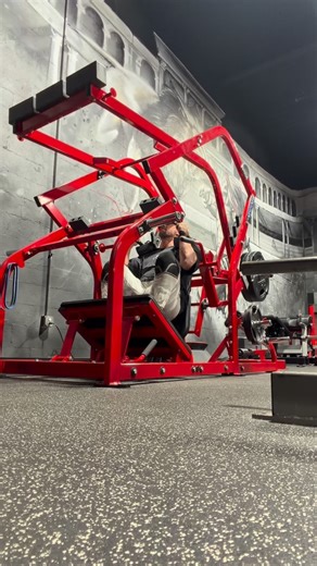 Doug Miller on Instagram: "First time taking the @hammerstrengthofficial Pendulum X-Squat for a ride since adding it to the @crushitcoliseum Statesville location. This machine is HEAVY! But, because of the massive change in strength curve at the bottom it feels really good! 3 plates per side for 10 was a PR for me (only second time doing this ever) but I want to get up to 3 and quarter for 10 here in the not so distance future. I wish it felt a little lighter at the top (3 pps feels like 5 pps o