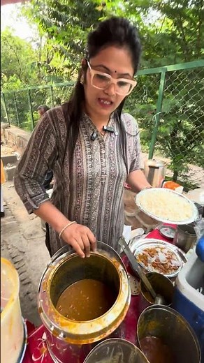 Kanchan didi ka rajma rice khatam #shortsfeed #streetfood