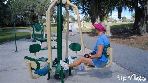 🏋️ Work out in the great outdoors! Villagers, watch this video and learn how to get your heart pumping on #OutdoorFitnessEquipment near you: 🎾 Clarendon 💐 Colony Cottage 🇺🇸 Eisenhower 🐊 Everglades ⛳ Ezell 🚒 First Responders 🍉 Franklin ⛲ La Hacienda ⛵ Lake Miona 💙 Laurel Manor 🚜 Mulberry Grove 🌴 Paradise 🛶 Riverbend 🖼️ Rohan 🐕 Saluki 🐚 SeaBreeze 🍃 Spanish Moss 🍬 Sugar Cane 🌺 Water Lily 👉 Tap for more fitness fun: https://www.thevillages.com/recreation/outdoor-exercise/ #TheVill