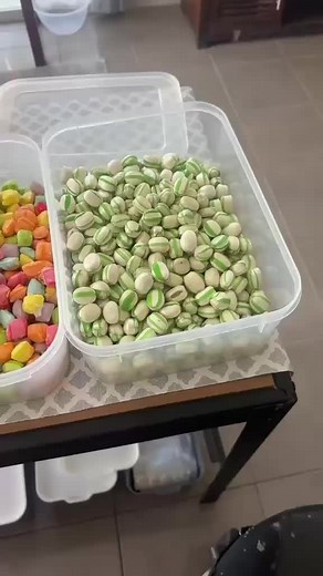 Australian Hard Rock Candy: A Sweet Treat to Enjoy