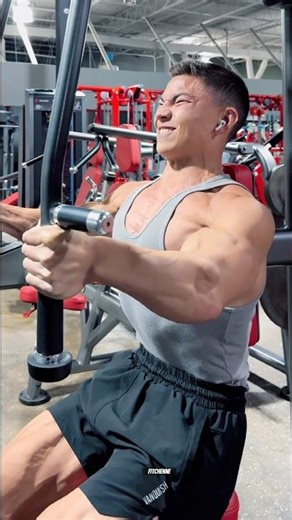 OPERATOR PHYSIC: Strong in the Gym, Deadly on the Field! ⚔️🇺🇸