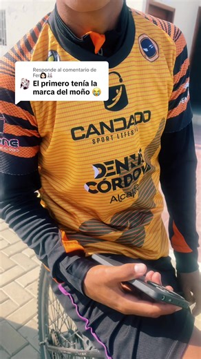 Calificando Jugadores de Fútbol: Modo Junior Élite