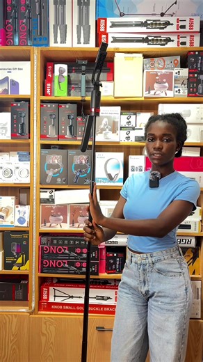 AI Face Tracking Tripod Stand for Creators