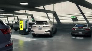 ZiGGY充電機器人 Source ZiGGY. The EV charger that comes to you. https://m.youtube.com/watch?v=lvyQwPzUNp0&feature=youtu.be | Smart Robots 智慧機器人
