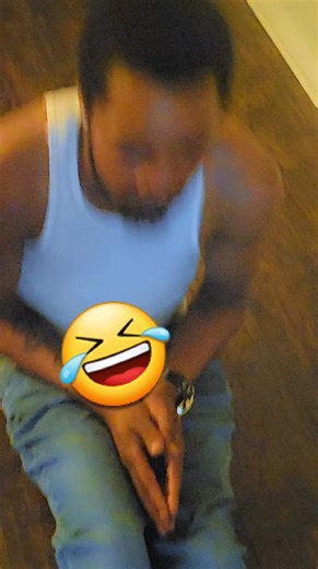 藍藍 | Erica Clayborn | Facebook