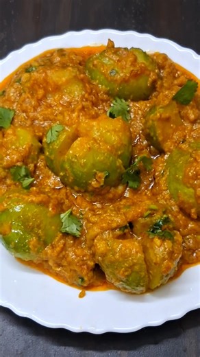 Shadiyon Wale Bharma Tinde Ki Sabji | Halwai Style Stuffed Tinda Recipe
