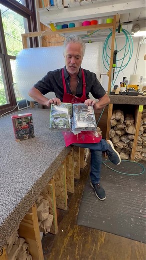 Get your new puzzles today! You can call the Gallery directly at 605-559-1876 and if you do it now, I will even sign the tin boxes for you! | Scott Jacobs Gallery