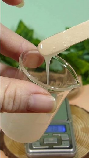 Homemade fluoride-free toothpaste with xylitol 🦷✨ #zanatumente