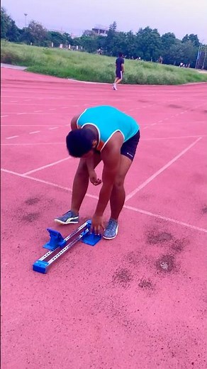 How to setup block👍🏟️#trending #athletics #shortvideo