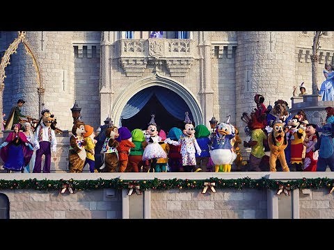 90 Disney Characters Celebrate Mickey Mouse's Birthday