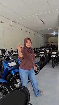 CARI MOTOR MURAH !!!! SHOWROOM GUN MOTOR TEMPATNYA😊😊