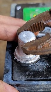 The damaged battery headisrepaired. #Battery #Repair | Hak Hang