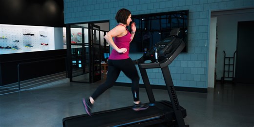 Learn to Control Your Pace While Improving Your Finishing Kick With This Treadmill Ladder Workout