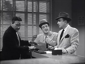"The Abbott and Costello Show" The Vacuum Cleaner Salesman (TV Episode 1953)