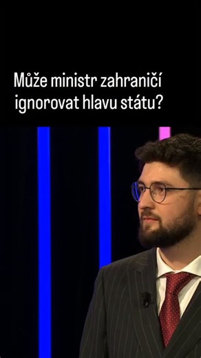 ℹ Pořad vysílala Česká televize ve čtvrtek 19. 2. 2026 ve 21.40 hodin na ČT1. Diskutovali: Matěj Gregor – místopředseda poslaneckého klubu Motoristé sobě, Kateřina Stojanová – místopředsedkyně poslaneckého klubu České pirátské strany, Mikuláš Minář – předseda spolku Milion chvilek pro demokracii, Adam Šejna – politický influencer, zakladatel Restart Česko, Josef Buchtela – učitel dějepisu z Brna, Jiří Dittrich – středoškolák ze Žďárska, a další. | Máte slovo