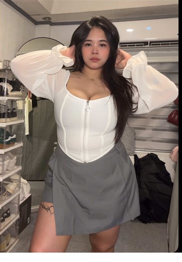 Exploring the Best Top Styles for Confidence