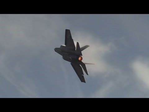F-35C. Great video! Amazing subsonic vapor! Salinas. Saturday. 60fps. 2021.