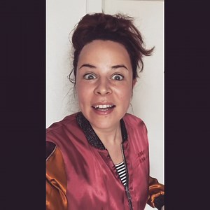 💥 Big News!!! 💥 Viel zu lange mussten wir es geheim halten aber heute ist es endlich raus und wir freuen uns wahnsinnig über diese Ehre 😍🥳 Der Bayerische Kabarettpreis in der Sparte Musik geht an #suchtpotenzial 🤩 Danke an alle, die uns immer so toll unterstützen! Allen voran unser Bubu (Bundesbooker) @jfk_ludwigsburg und natürlich das gesamte Team vom @lustspielhaus und den @bayerischer_rundfunk 😘 Wir freuen uns auf die Verleihung im Herbst mit den tollen Kolleg*innen @luisekinseher @eva_